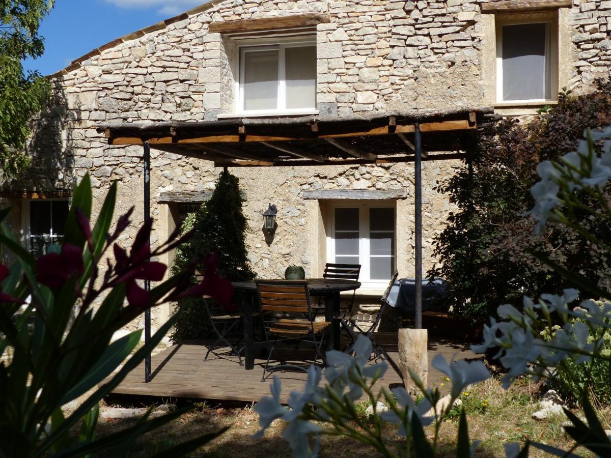 Malia - Chambres D'Hotes & Gite Barret-de-Lioure Exteriér fotografie